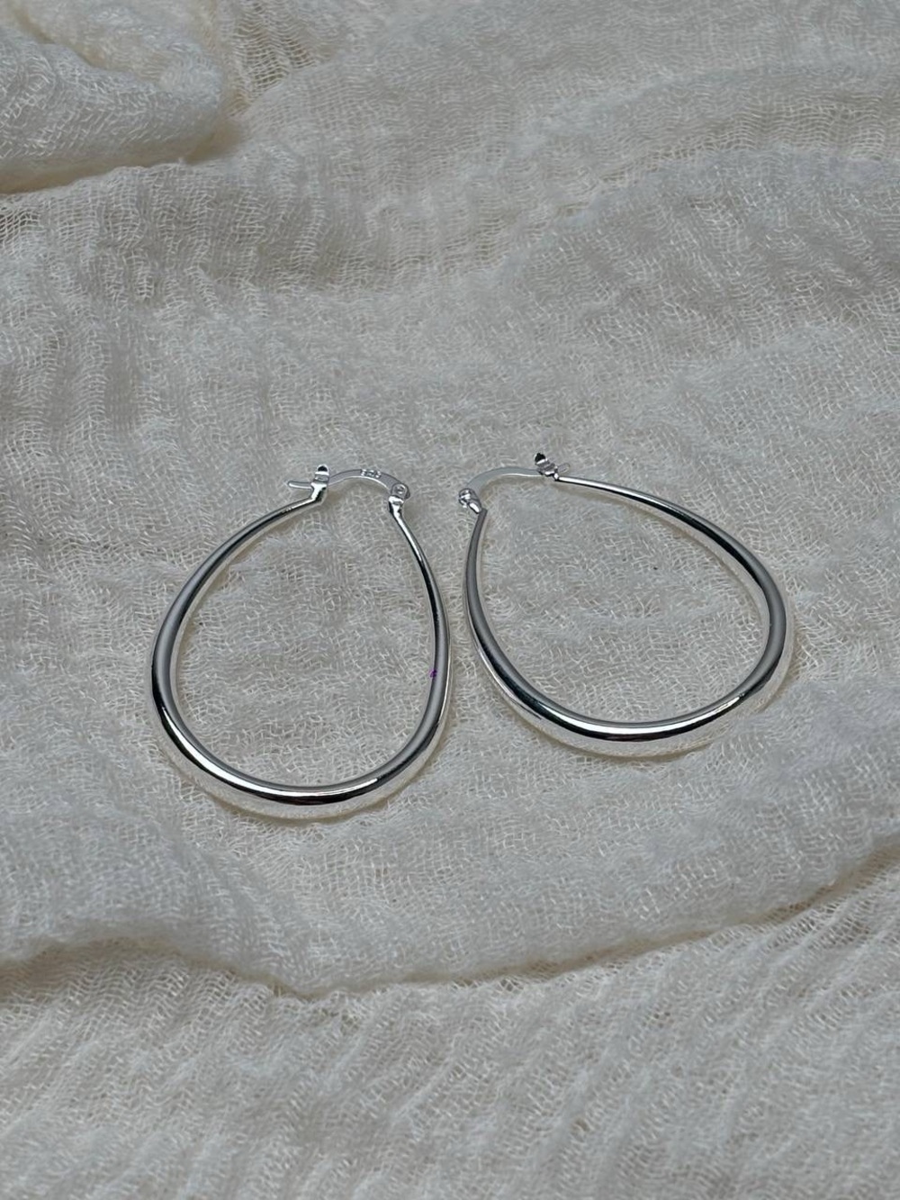 925 Sterling Silver Teardrop Hoop Earrings - Silver OUT OF STOCK - Picture 2 of 6